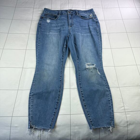 Judy Blue Jeans Womens 18W Skinny Fit Embroidered Flower Distressed Whiskering - Picture 1 of 13